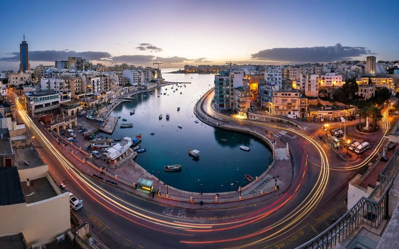 דירה Saint Julian's Splendid 2Br Apartment, Steps To St Georges Bay